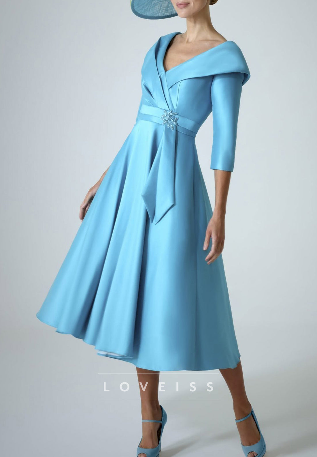 V-Neck Long Sleeves Satin A-Line Mother of Bride Dress