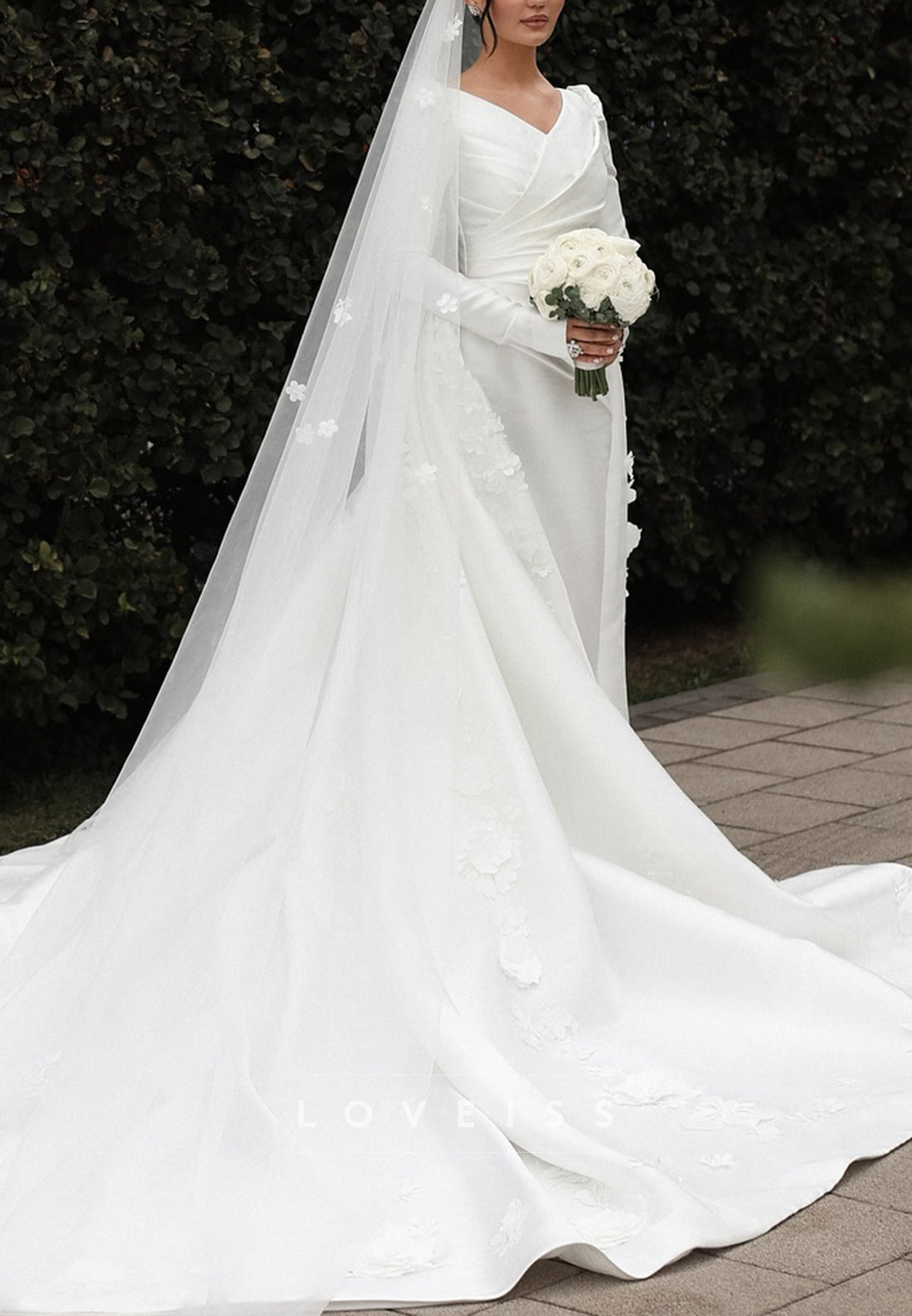V-Neck Long Sleeves Satin Pleated Mermaid Classic Wedding Dress