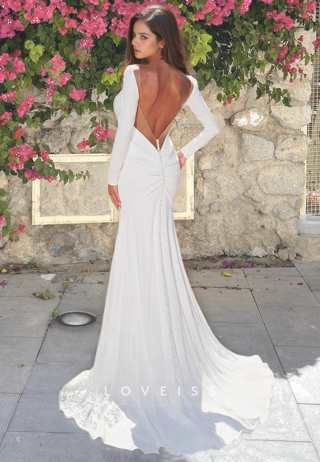 V-Neck Long Sleeves Sleek Mermaid Beach Wedding Dress