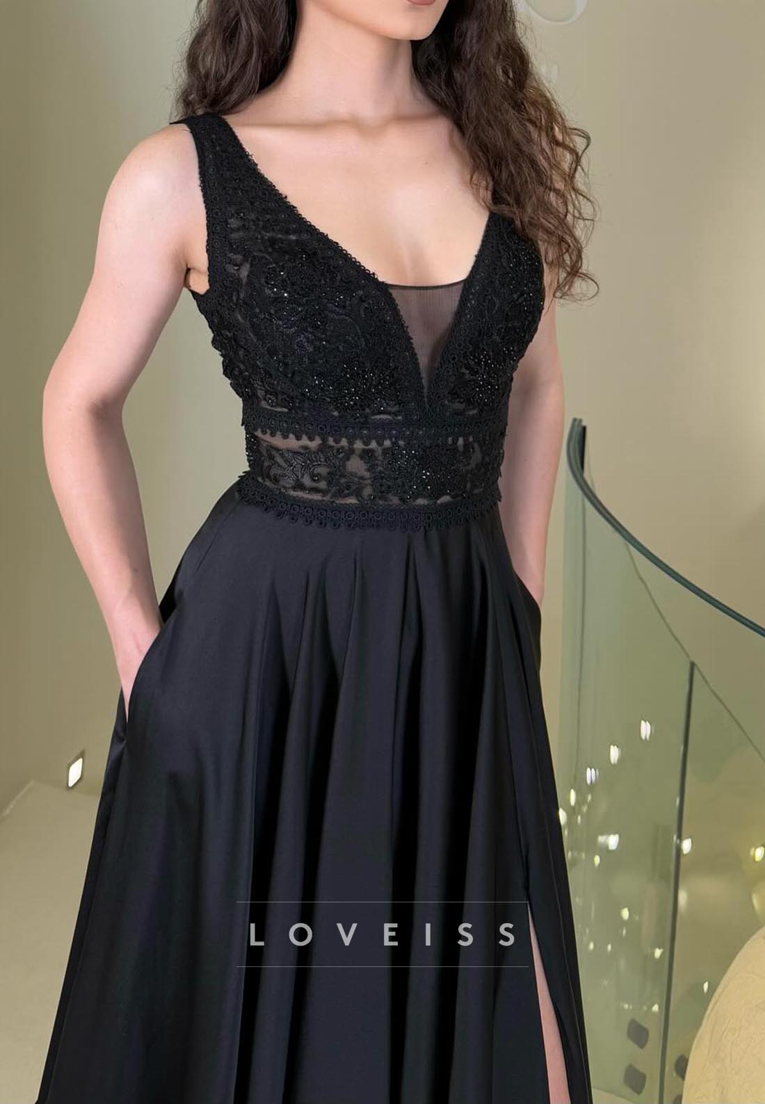 V-Neck Sleeveless Appliques A-Line Formal Dress