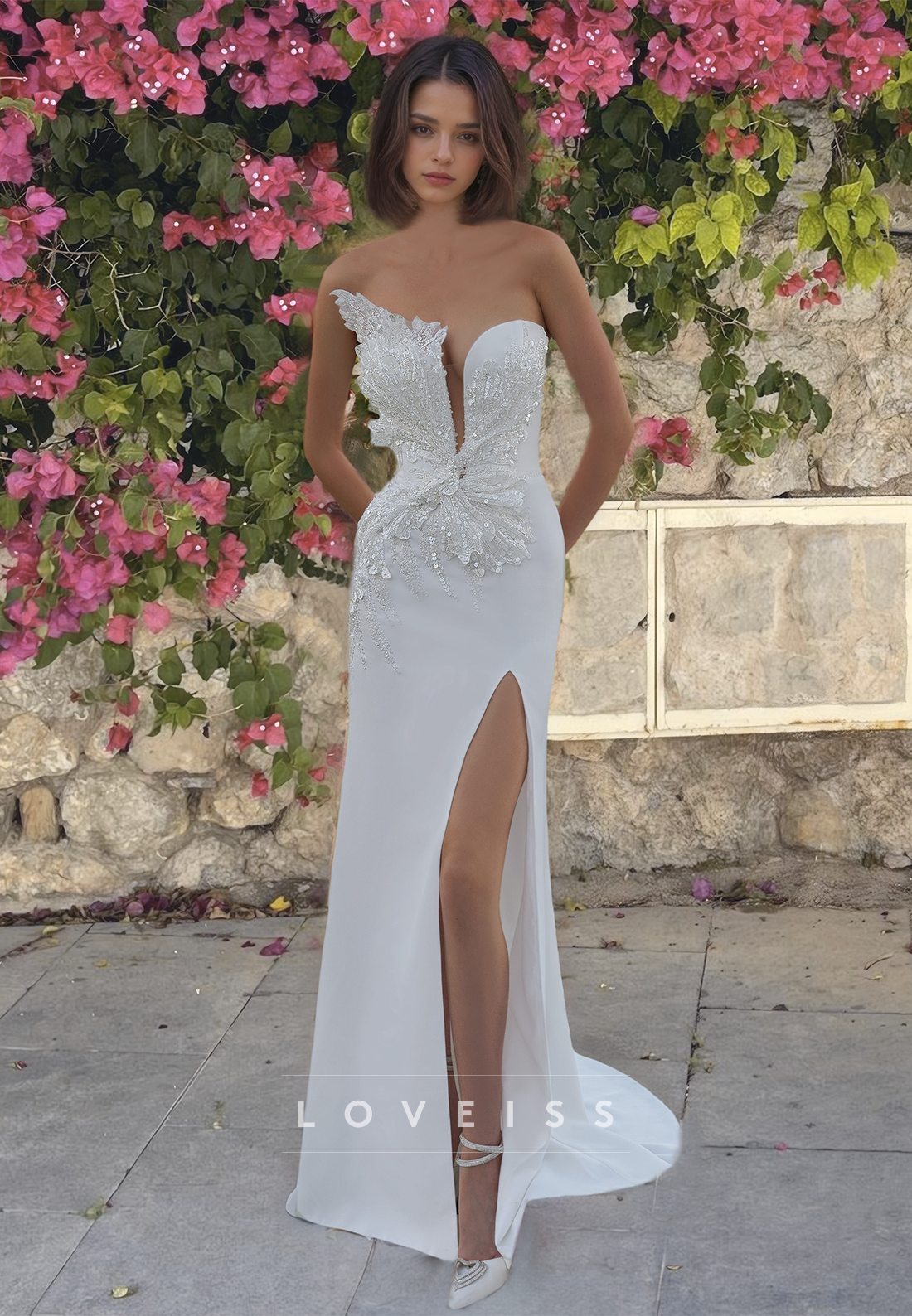 V-Neck Sleeveless Appliques Sleek Side Slit Sheath Beach Wedding Dress