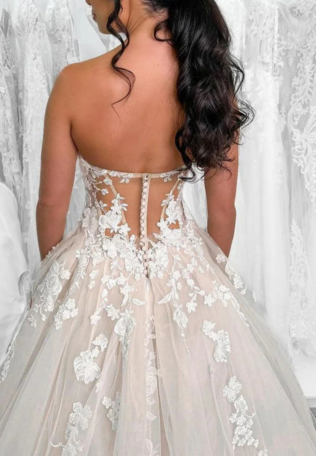 V-Neck Sleeveless Floral Appliques Ball Gown Wedding Dress