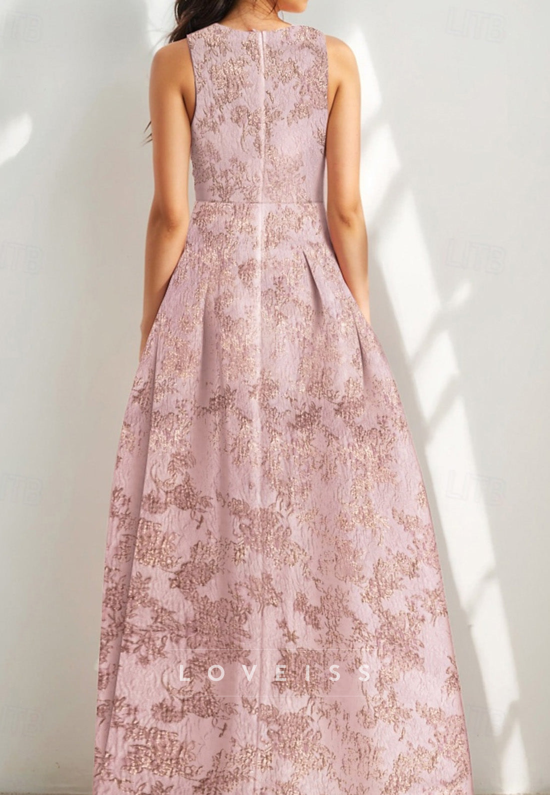 V-Neck Sleeveless Floral Printed A-Line Mother of Bride Dress