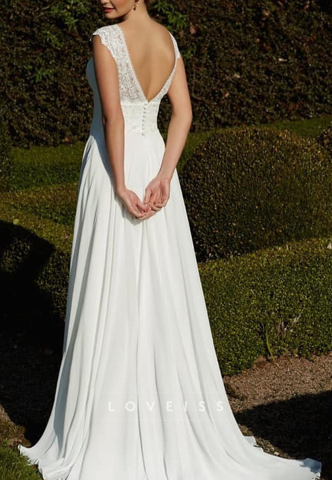 V-Neck Sleeveless Lace Appliques Chiffon A-Line Wedding Dress