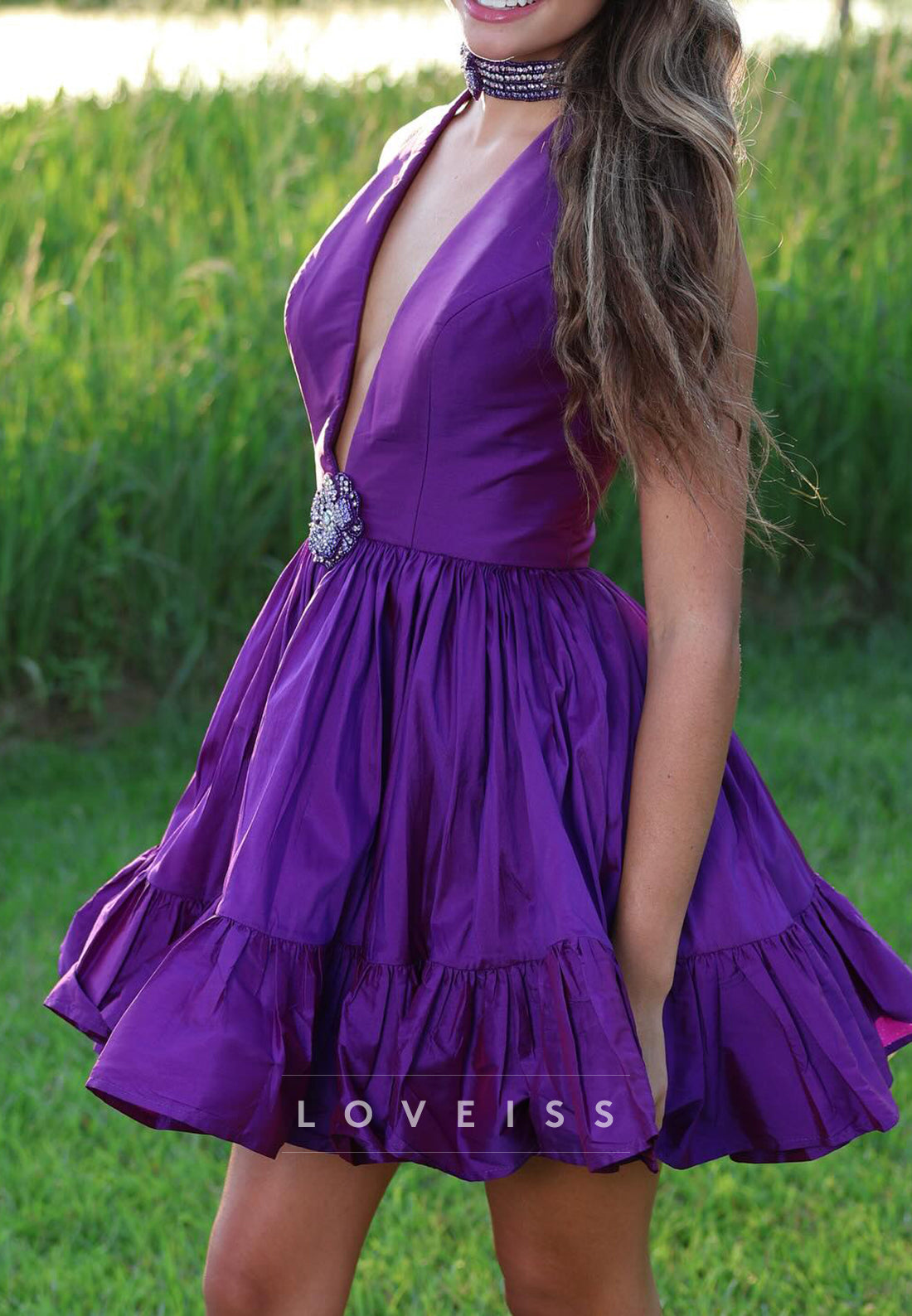 V-Neck Sleeveless Pleated A-Line Party Homecoming Dress