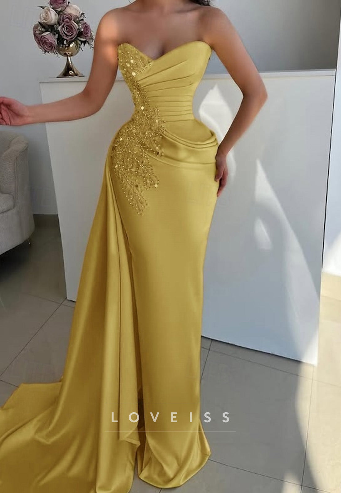 V-Neck Sleeveless Pleated Beaded Mermaid Prom Dress