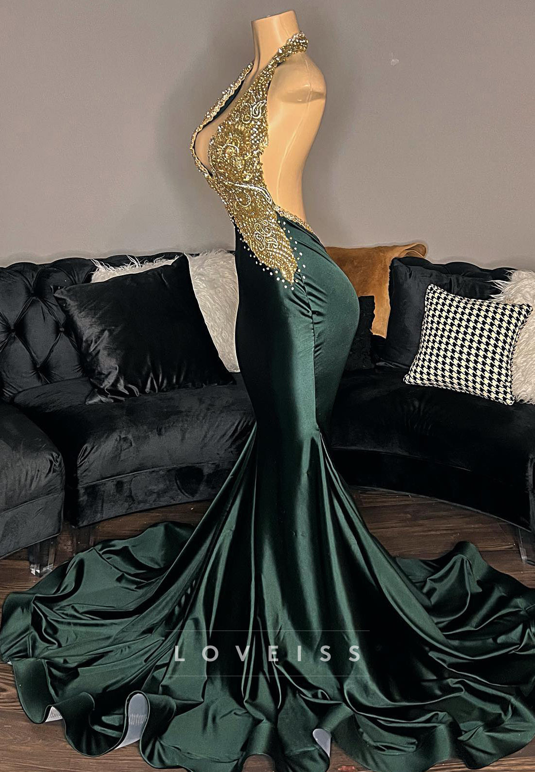 V-Neck Sleeveless Sleek Mermaid Prom Dress for Black Girls