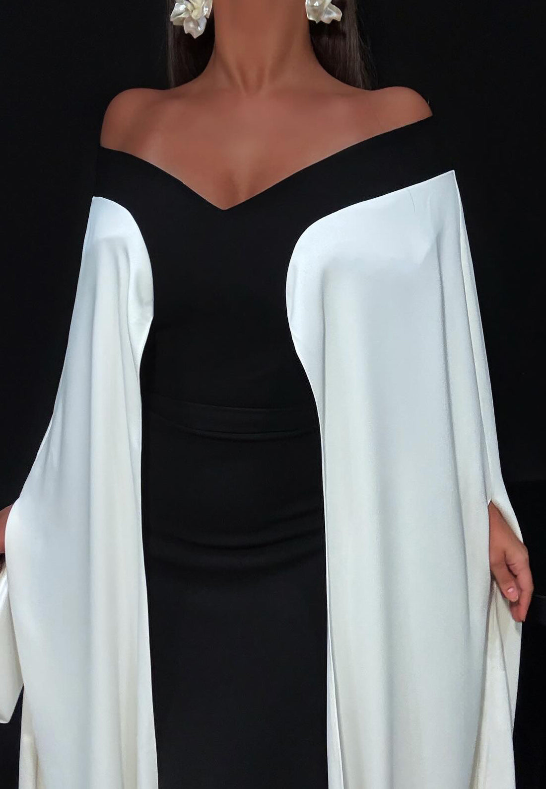 V-Neck Sleeveless Sleek Mermaid Simple Evening Dress