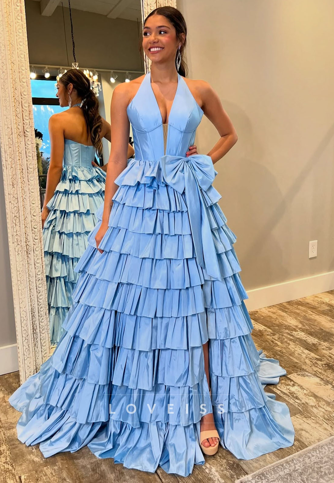 V-Neck Sleeveless Tiered A-Line Bowknot Prom Dress