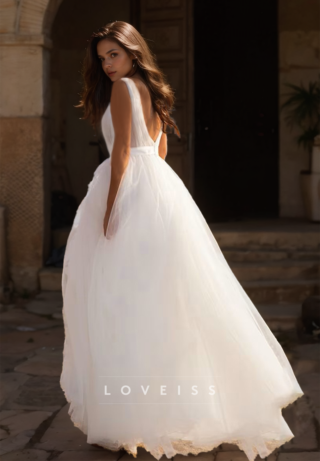V-Neck Sleeveless Tulle Pleated A-Line Beach Wedding Dress