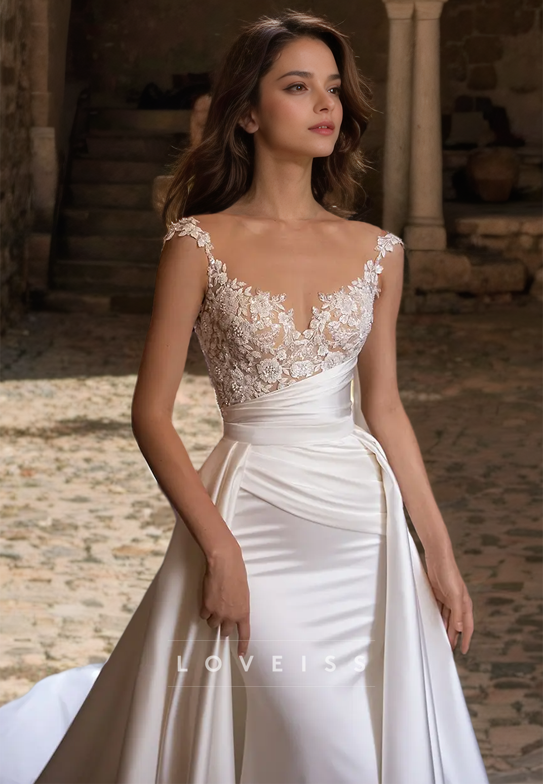 V-Neck Spaghetti Straps Appliques Ruched Mermaid Weddding Dress