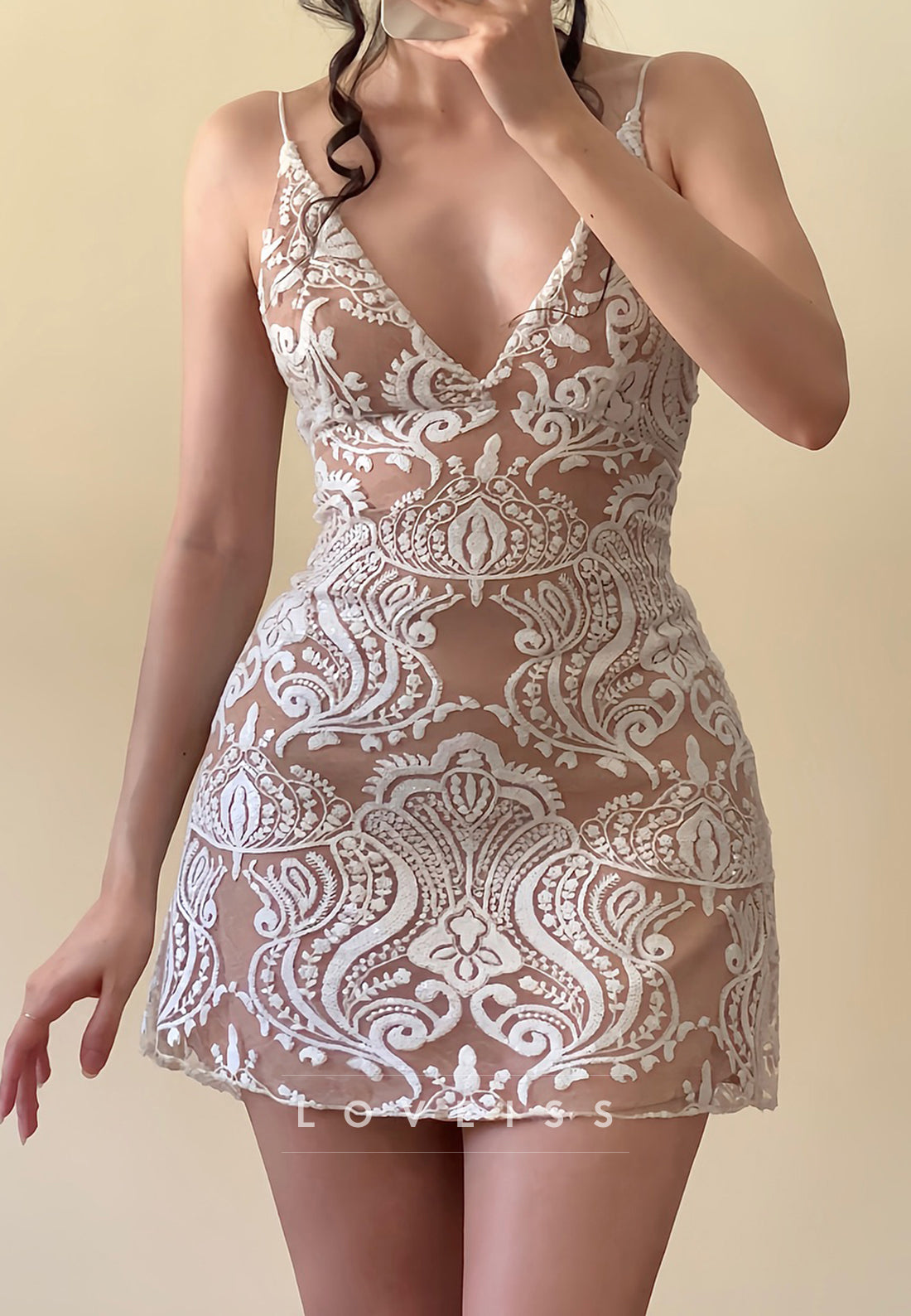 V-Neck Spaghetti Straps Appliques Sheath Party Homecoming Dress