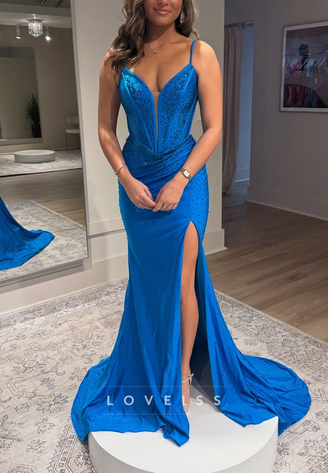 V-Neck Spaghetti Straps Beaded Sheath Prom Dress
