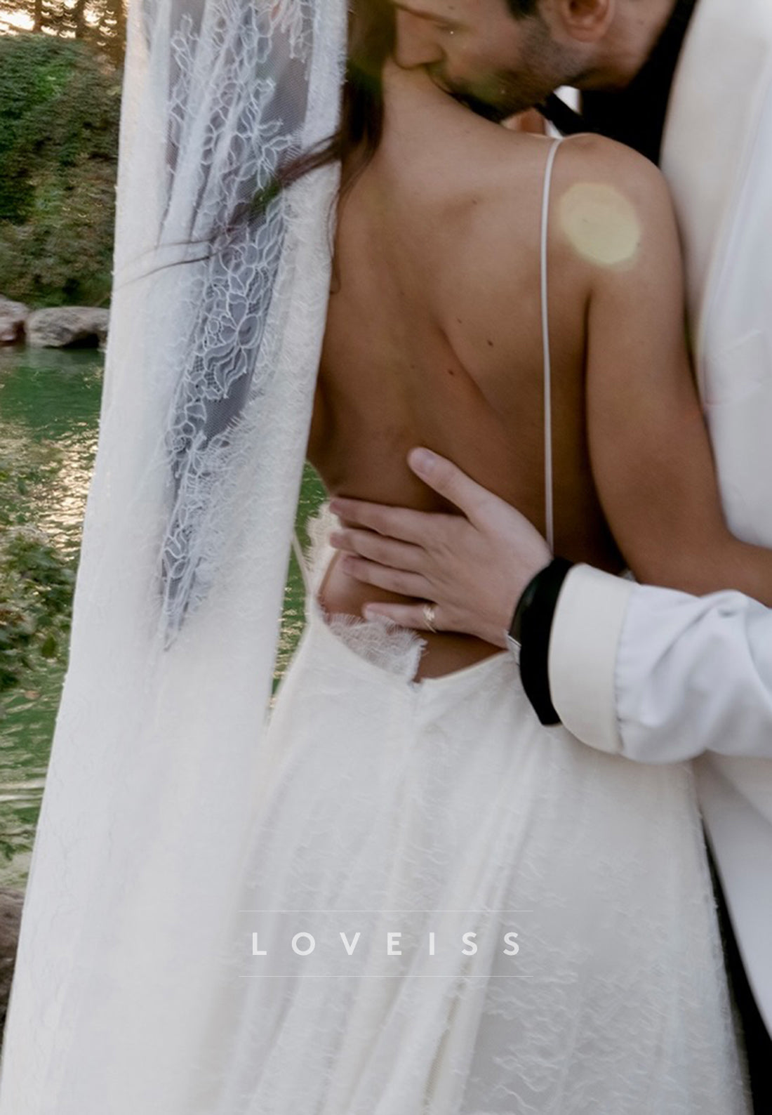 V-Neck Spaghetti Straps Lace Summer Wedding Dress