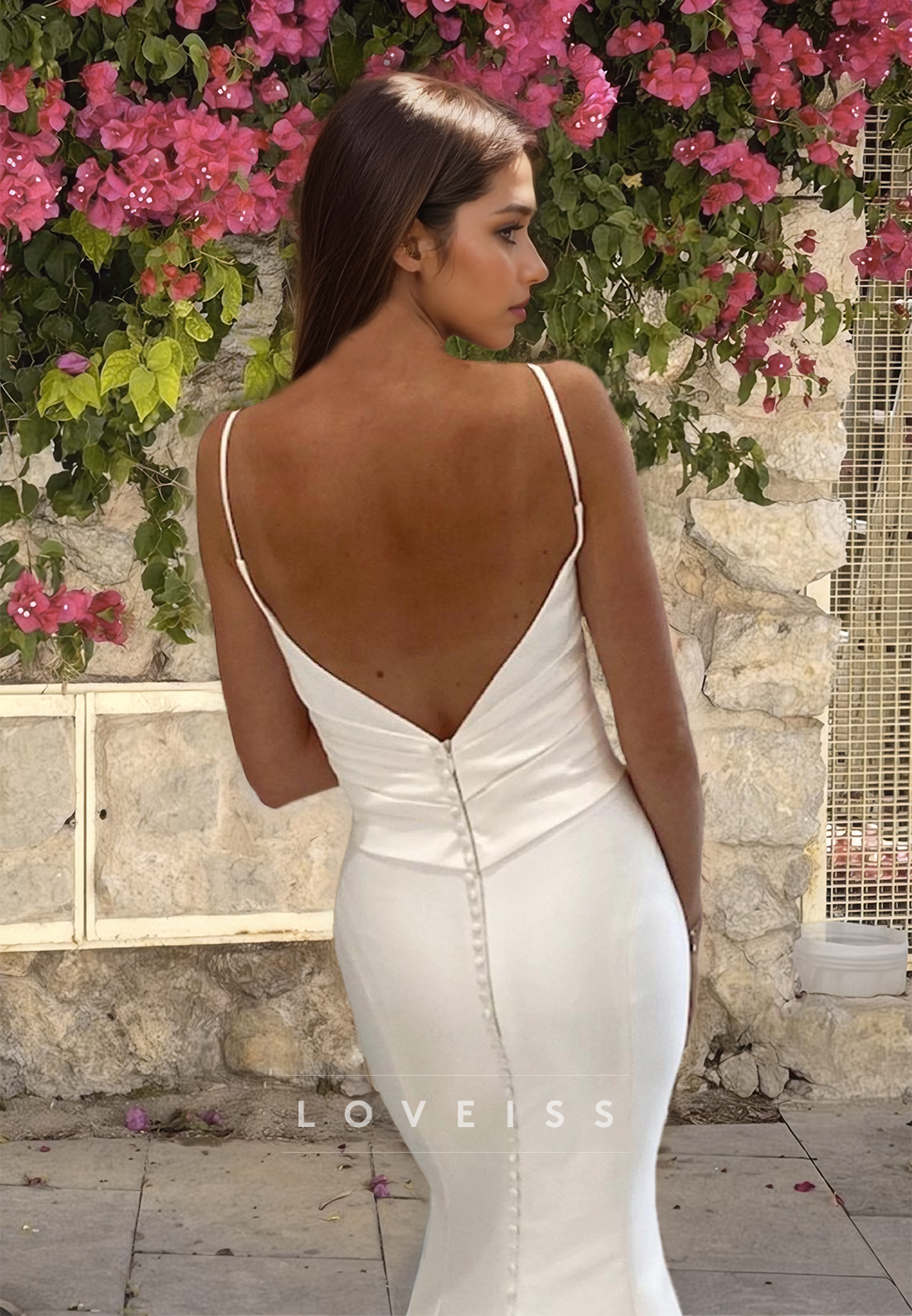 V-Neck Spaghetti Straps Pleated Sleek Mermaid Beach Wedding Dress
