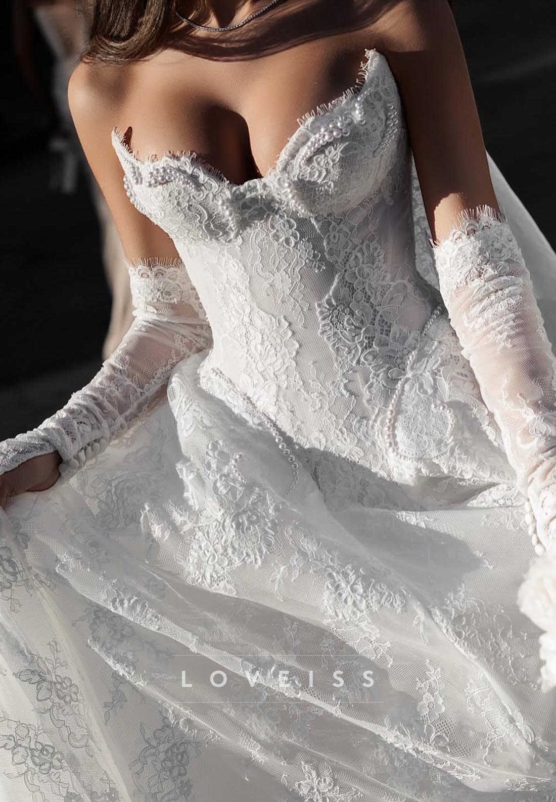 V-Neck Strapless Lace Appliques A-Line Wedding Dress