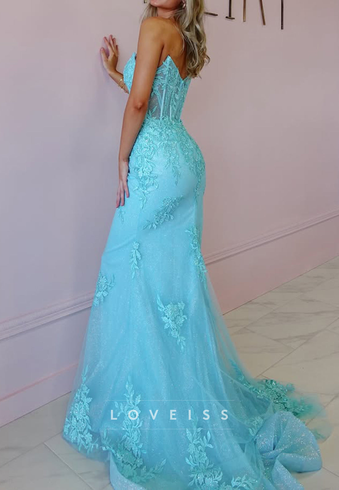 V-Neck Strapless Lace Appliques Mermaid Prom Dress
