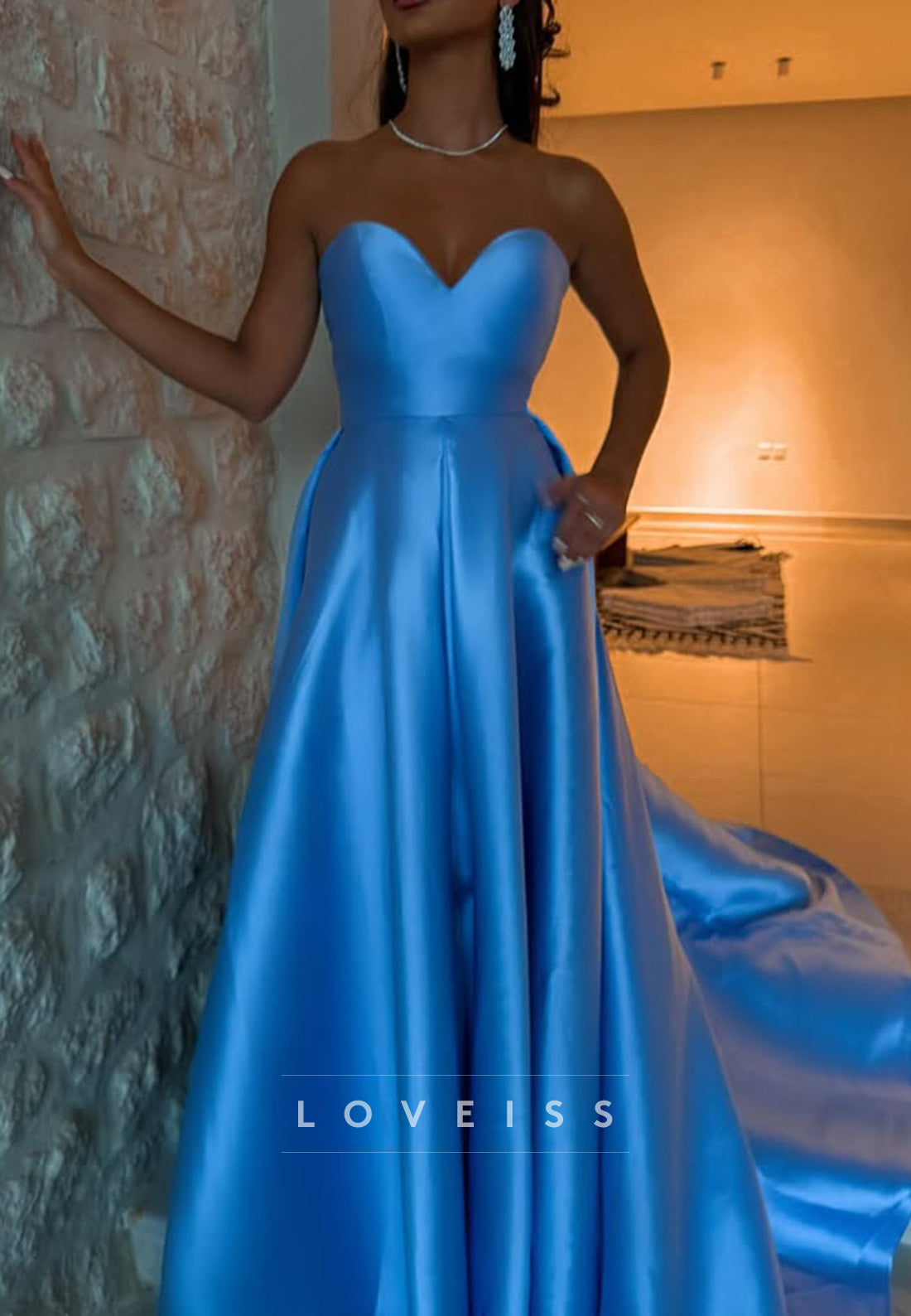 V-Neck Strapless Sleek Pleated Satin A-Line Prom Dress