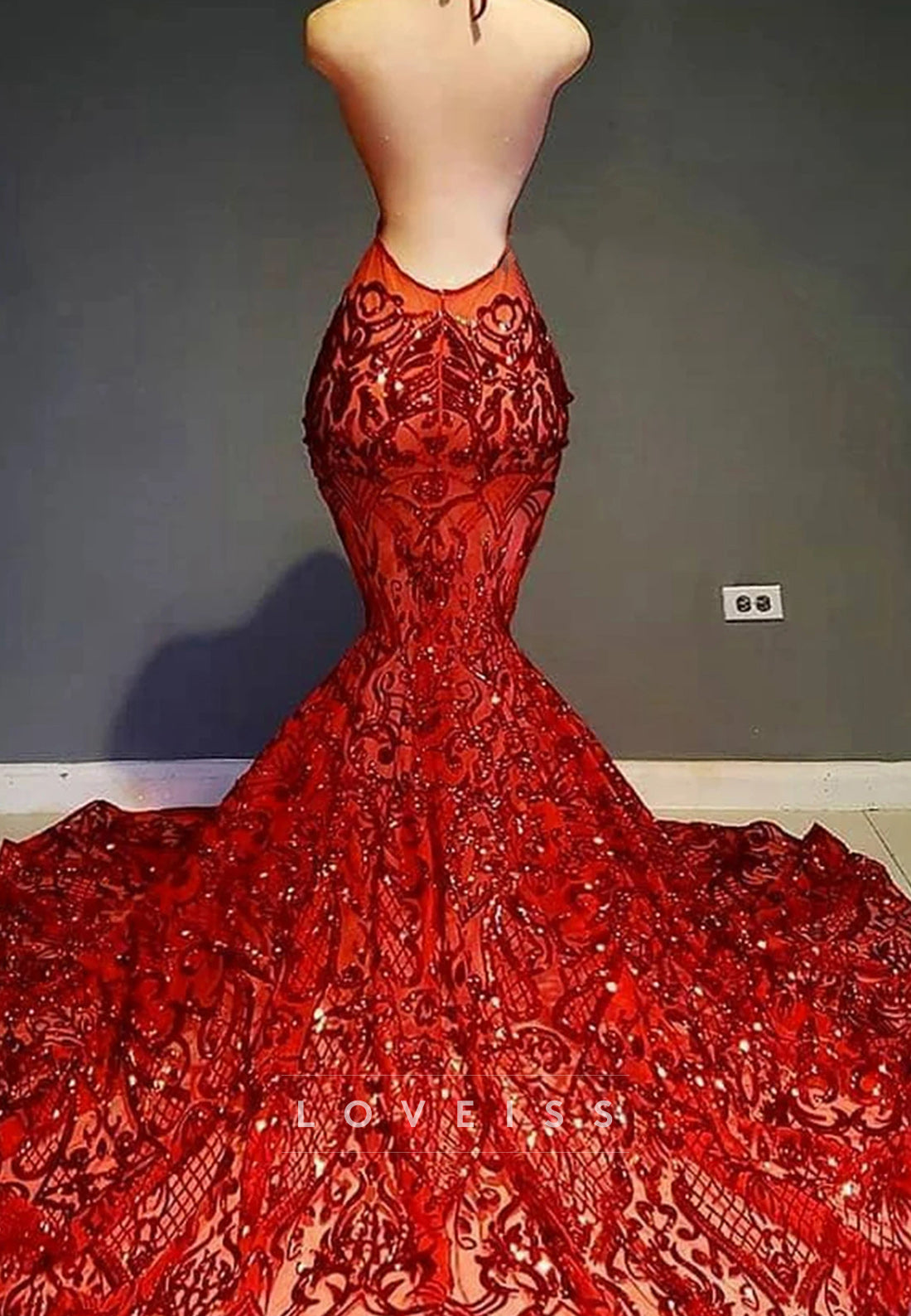 V-Neck Straps Appliques Pleated Mermaid Prom Dress