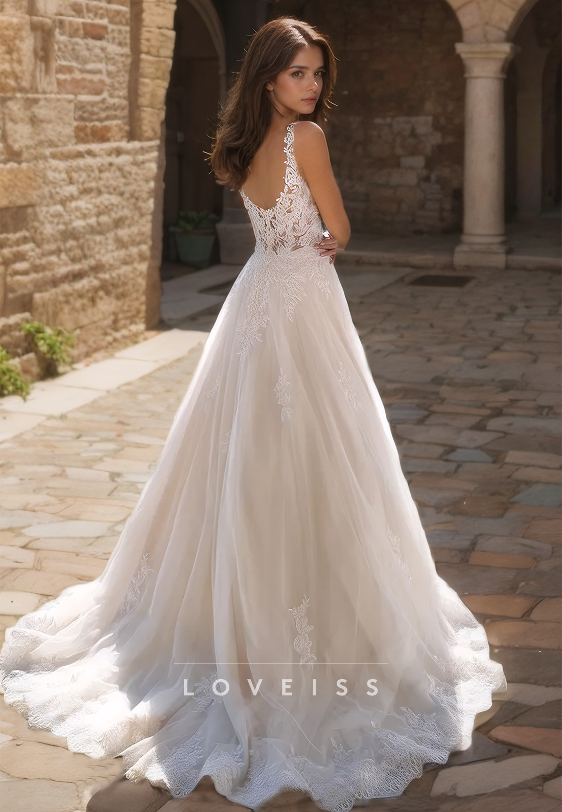 V-Neck Straps Appliques Tulle A-Line Classic Wedding Dress