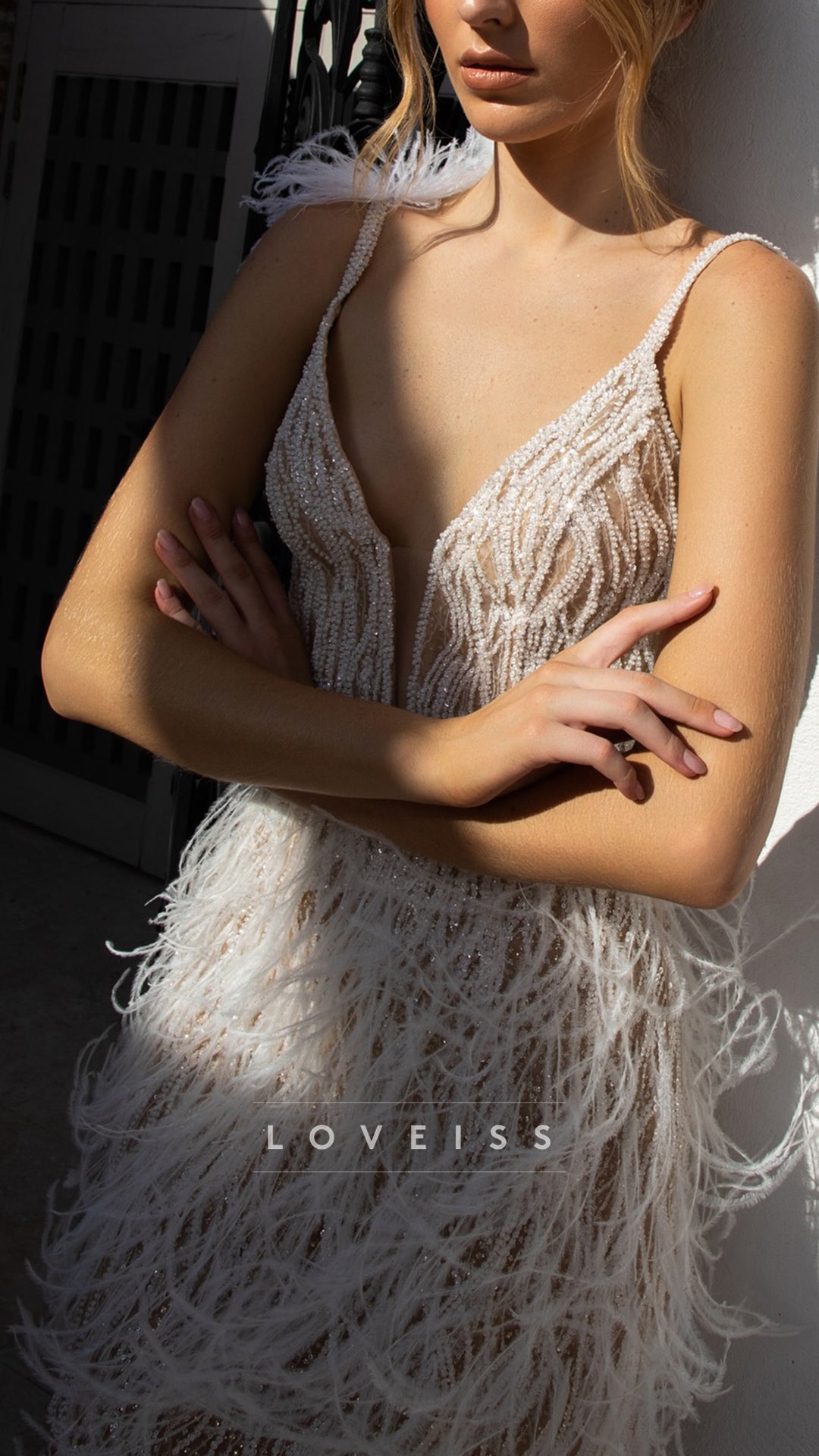 V-Neck Straps Beaded Embroidery Sparkly A-Line Short Wedding Dress