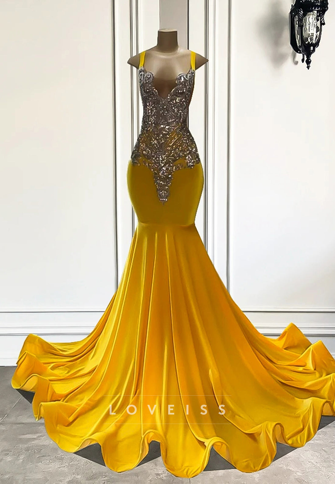 V-Neck Straps Beaded Pleated Mermaid Prom Dress for Black Girls