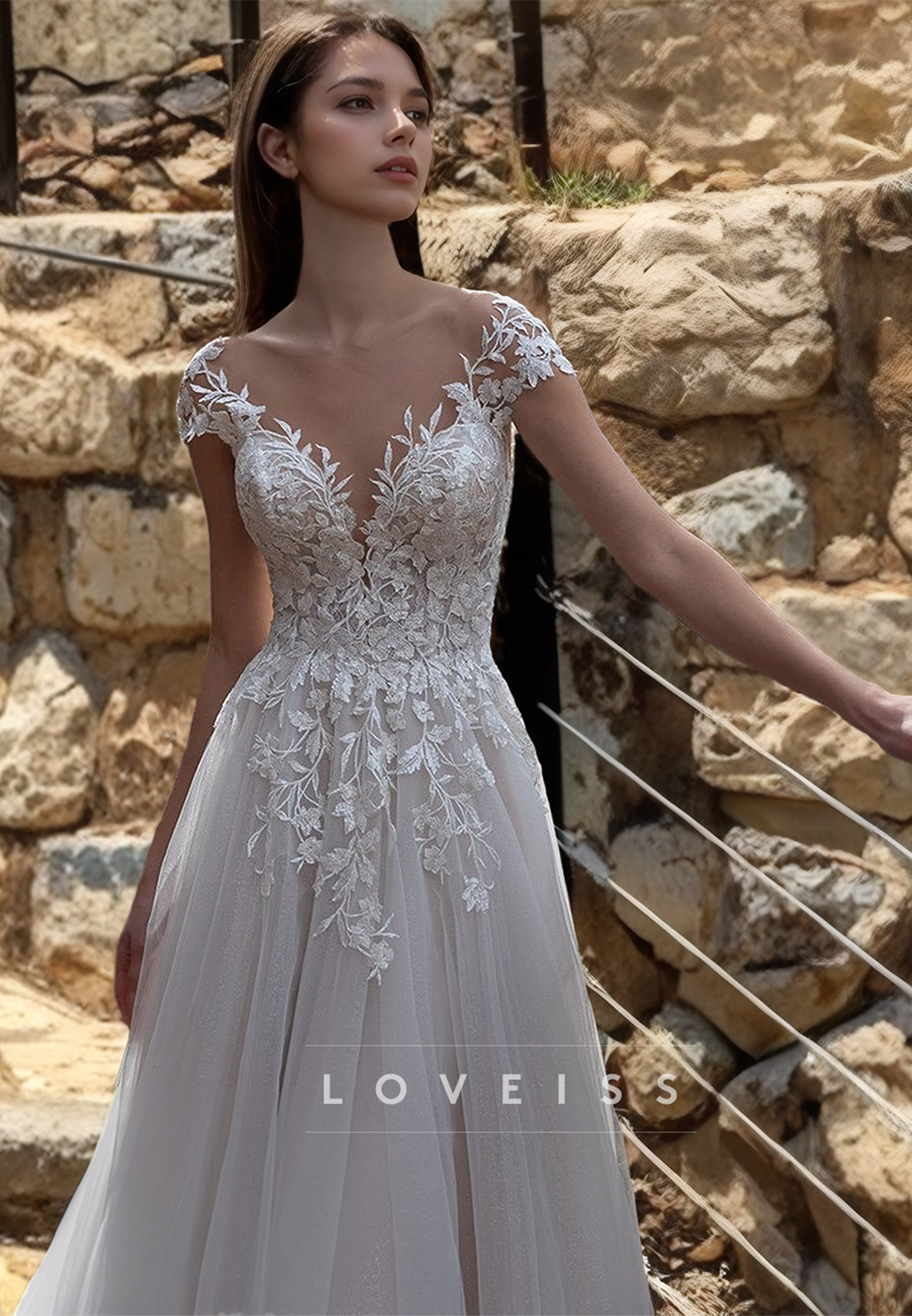 V-Neck Cap Sleeves Lace Appliques Tulle Ball Gown Weddding Dress