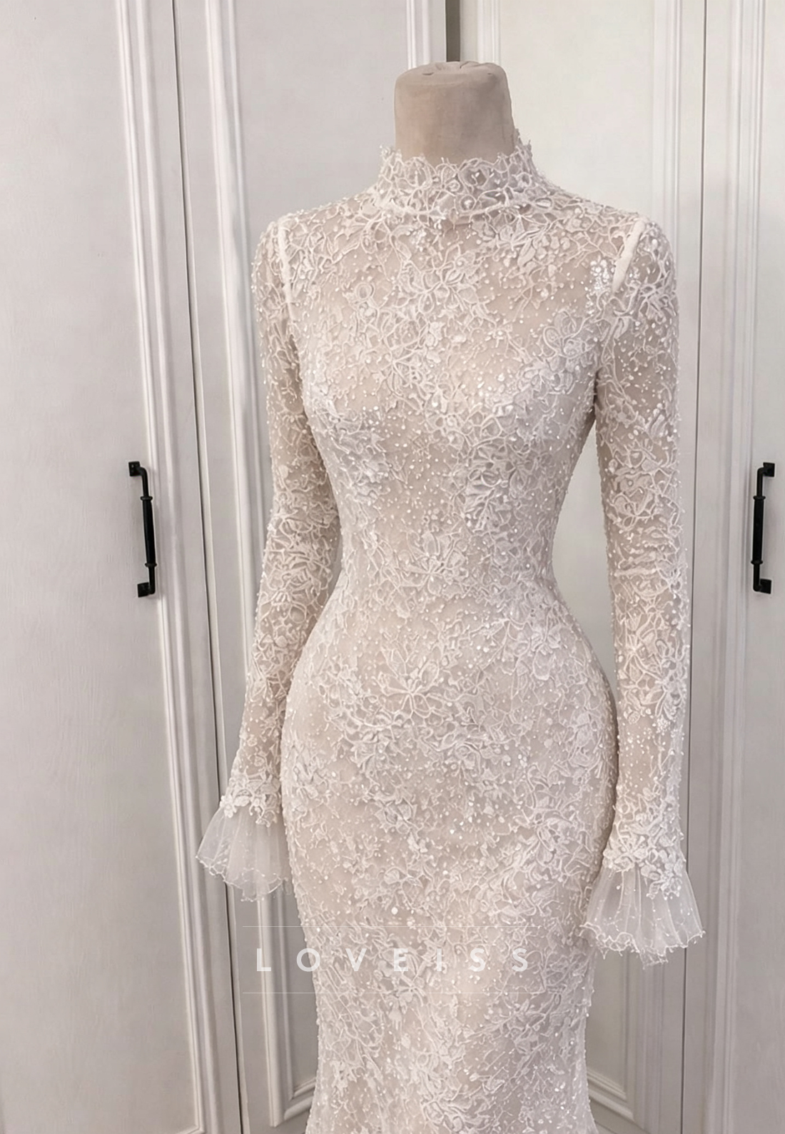 Long Sleeve Lace Mermaid Wedding Dress High Neck