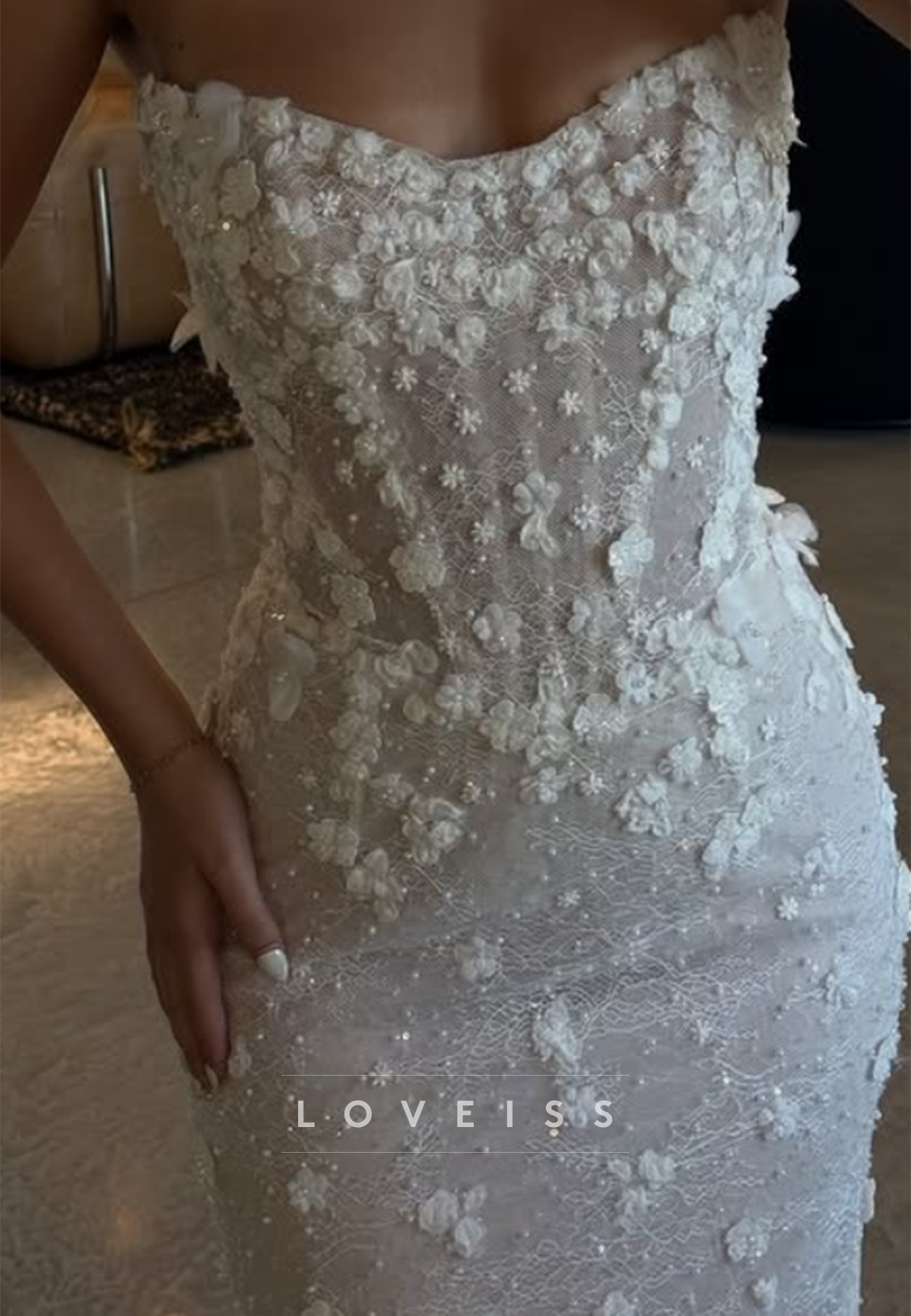 Strapless 3D Floral Mermaid Wedding Dress