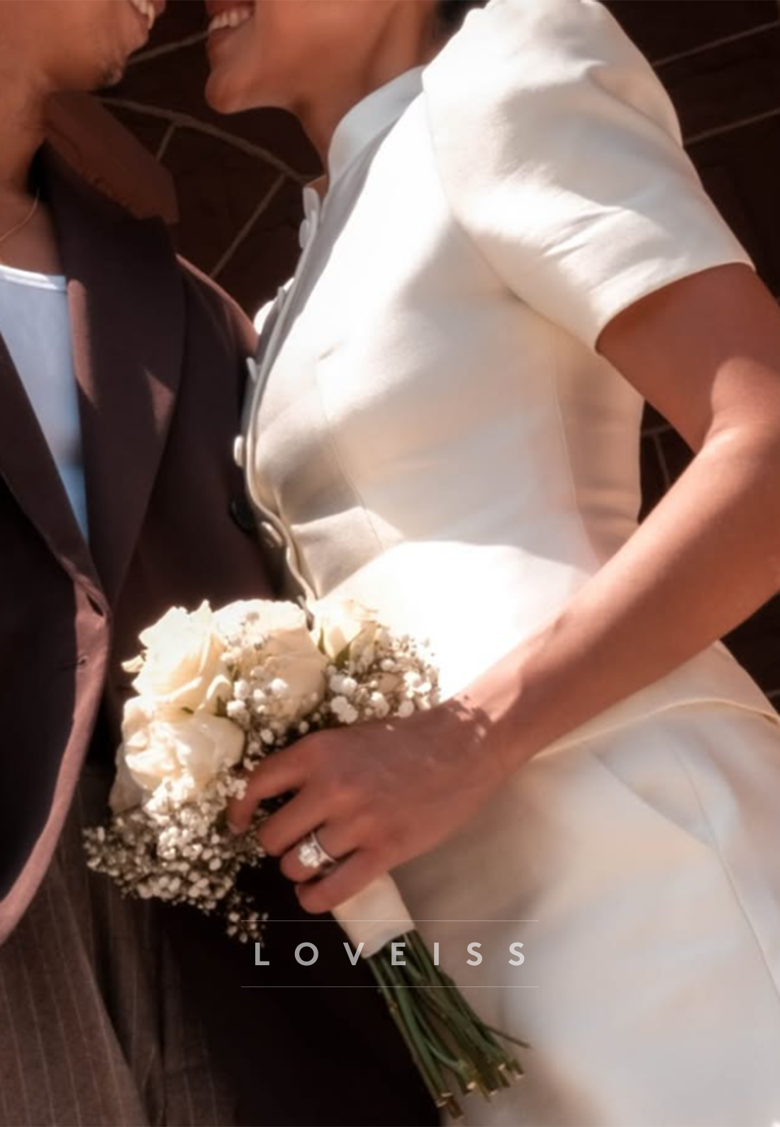 Short Sleeve Buttoned Mini Wedding Dress