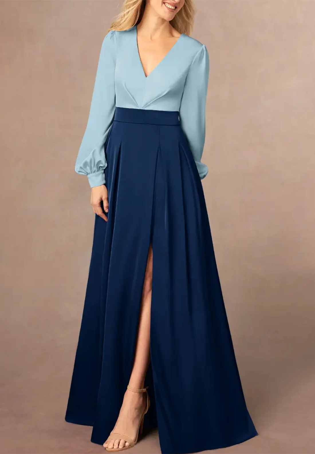 V-Neck Long Sleeves Chiffon Pleated A-Line Mother of Bride Dress