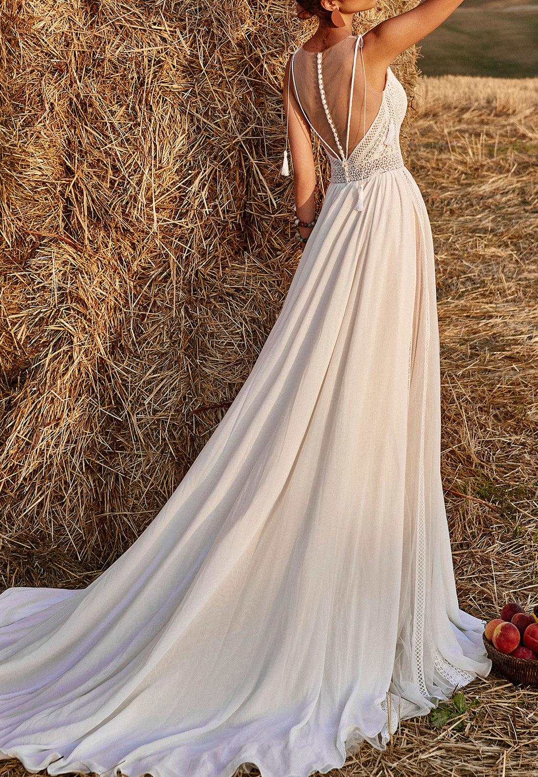 V-Neck Spaghetti Straps Appliques Pleated A-Line Boho Wedding Dress