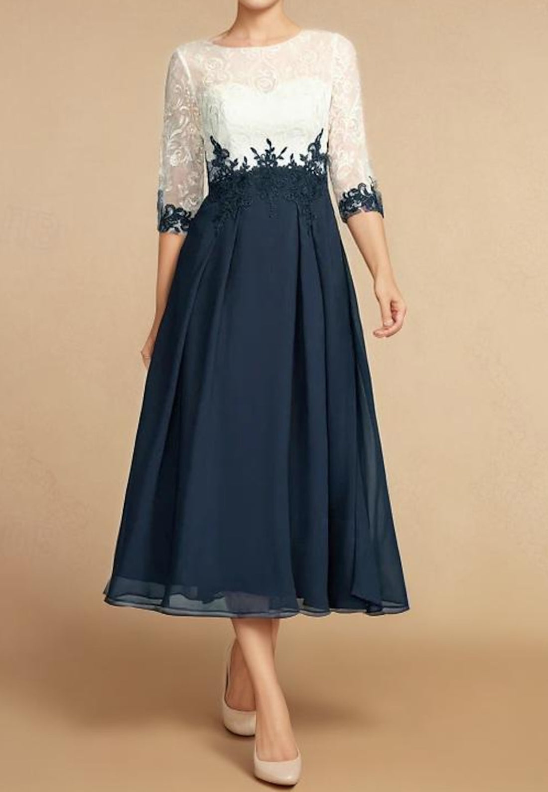 A Line Bateau Lace Appliques 3/4 Sleeves Elegant Mother of the Bride Dress
