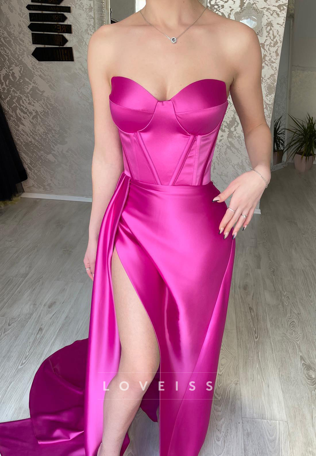 Sweetheart Strapless Sleek High Slit Sheath Prom Dress