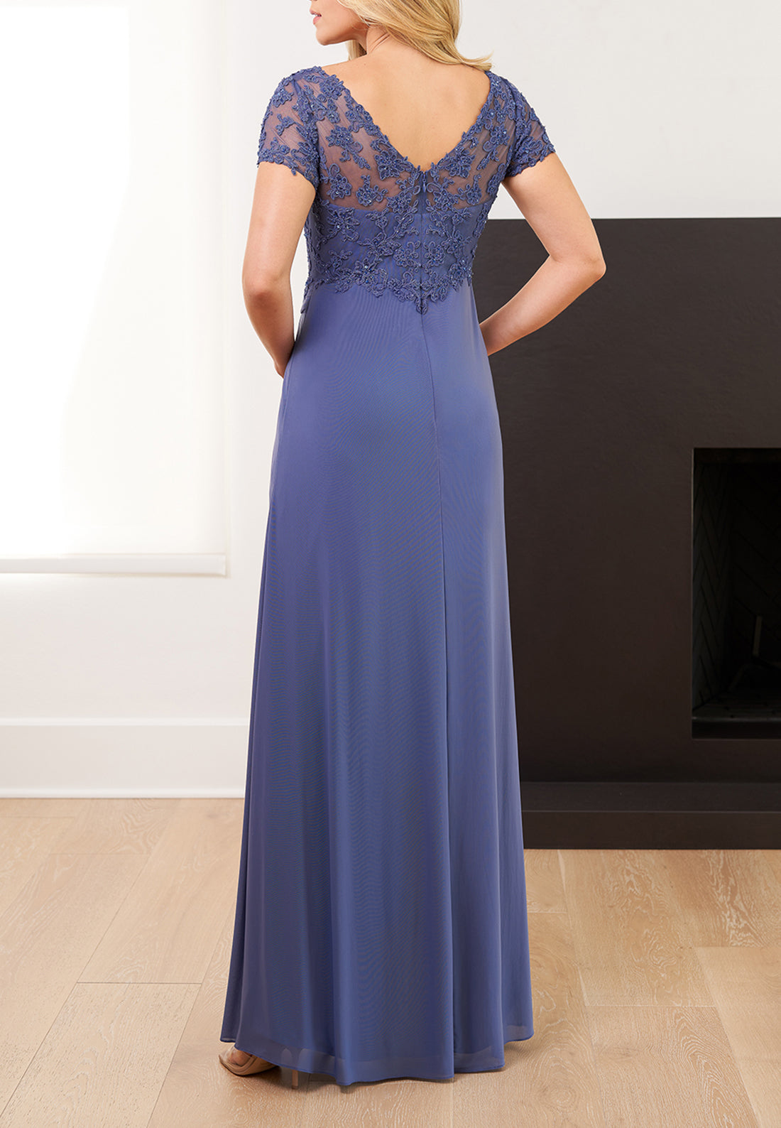 V-Neck Caop Sleeves Appliques Chiffon Ruched Mother of Bride Dress Cocktail Dress