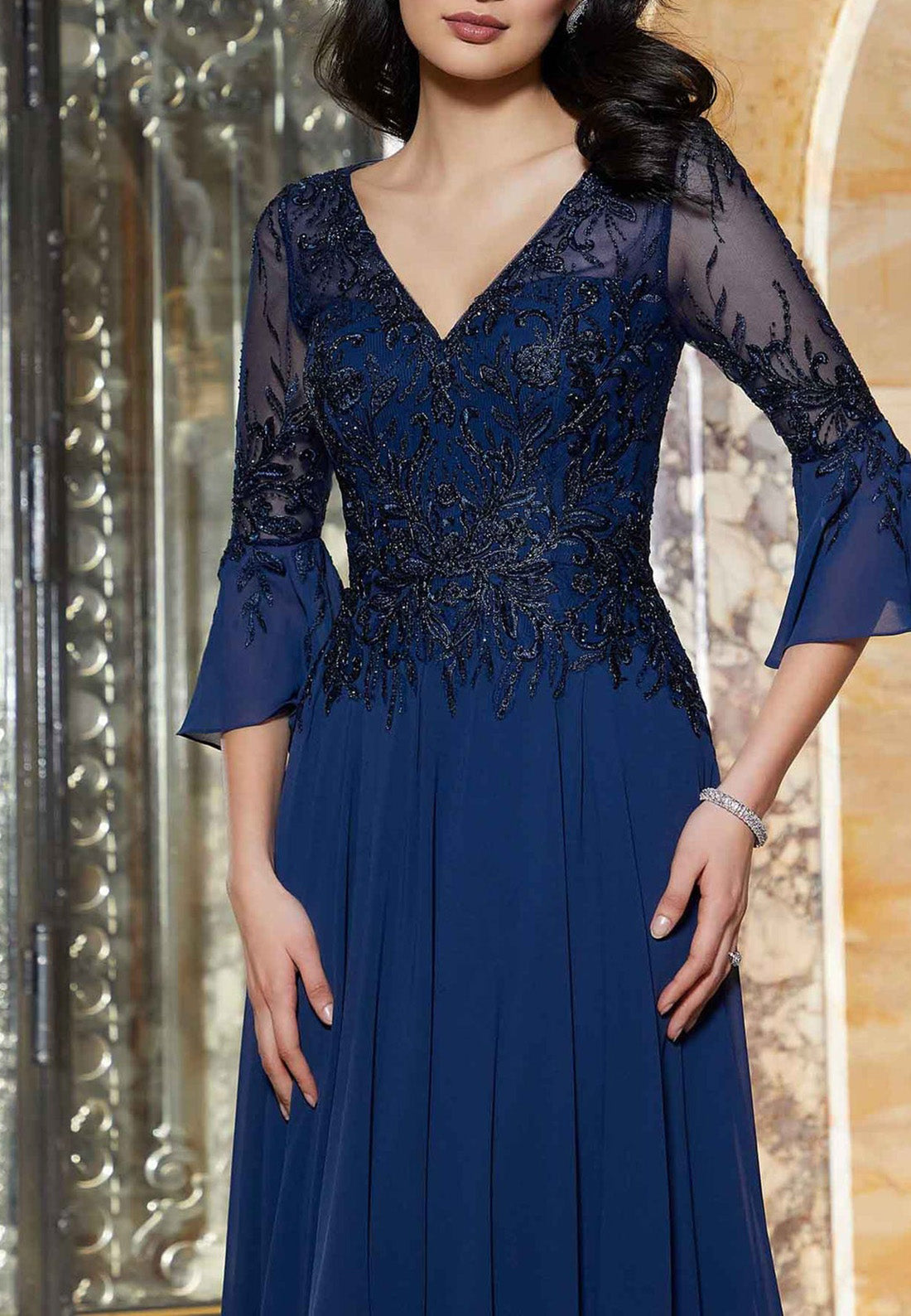 V-Neck Long Sleeves Appliques Pleated Chiffon A-Line Prom Dress
