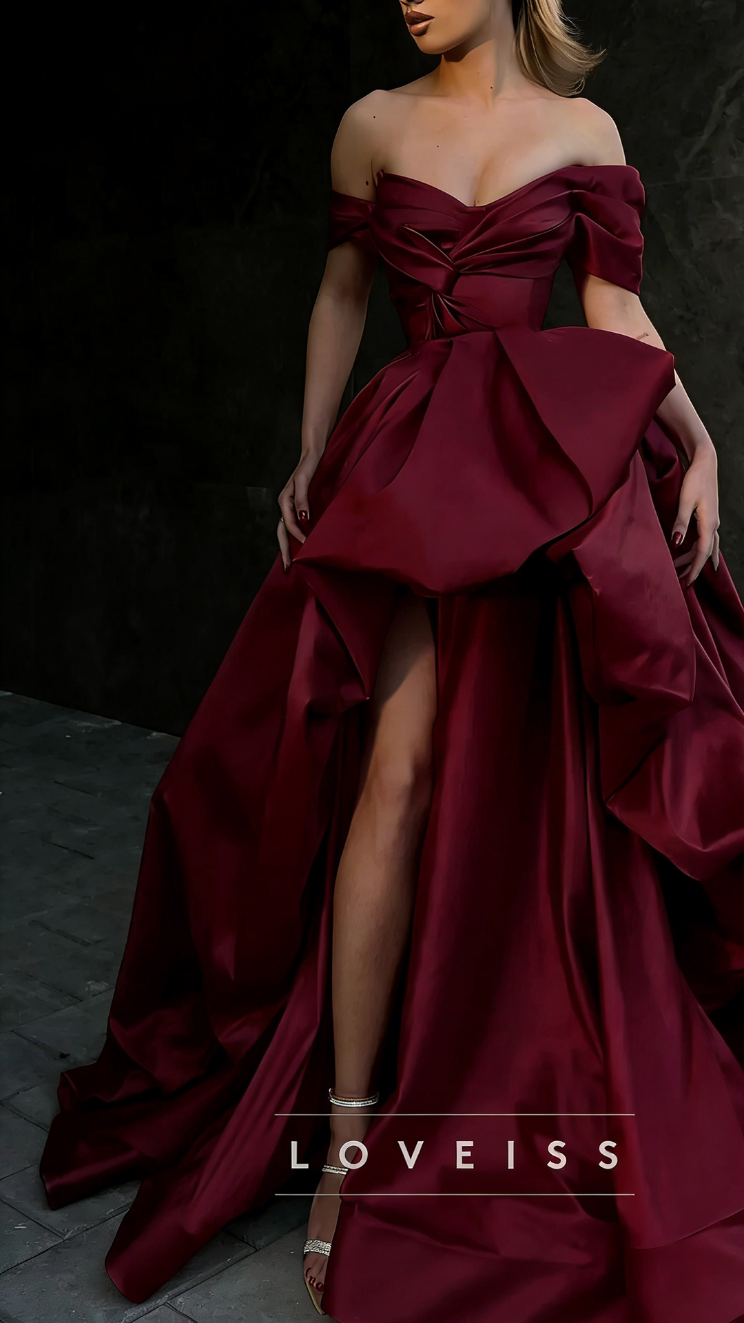 V-Neck Sleeveless Sleek Ball Gown A-Line Prom Dress