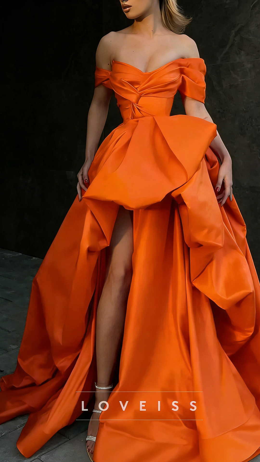 V-Neck Sleeveless Sleek Ball Gown A-Line Prom Dress