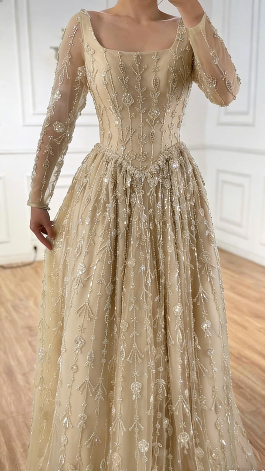 Scoop Long Sleeves Beaded Embroidery A-Line Prom Dress