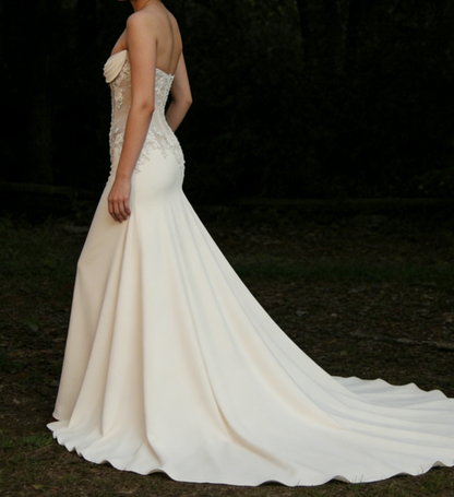 Semi-Sweetheart Appliques Sweep Train Mermaid  Wedding Dress