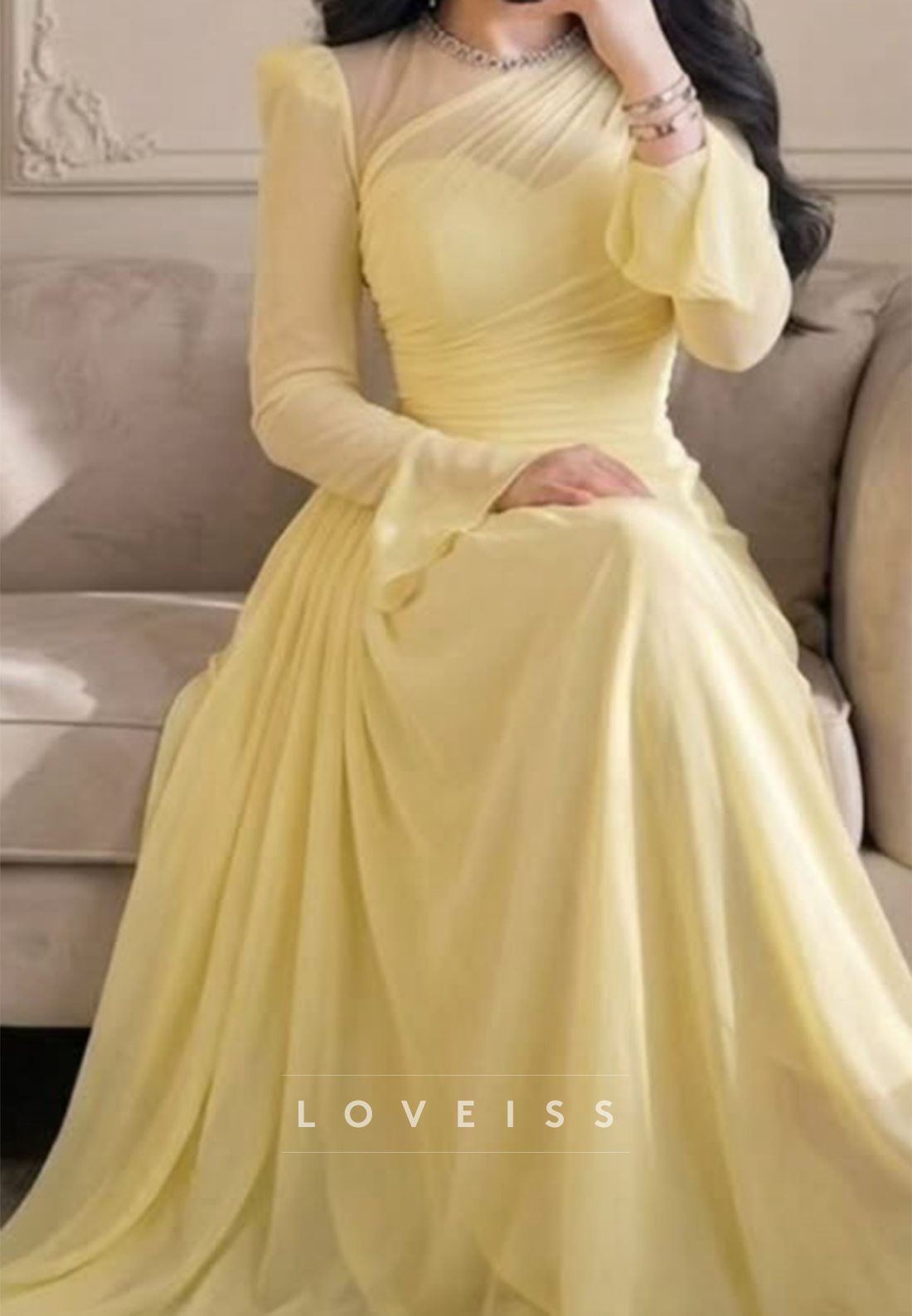 Scoop Long Sleeves Pleated Sheath Evening Dress