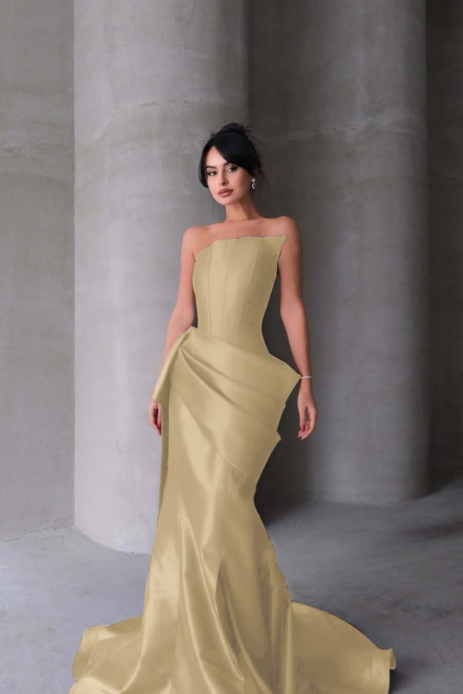 Lussooy Simple Satin Sleeveless Blushing Pink Spaghtti Strap A Line Short Prom Dress with Pleated