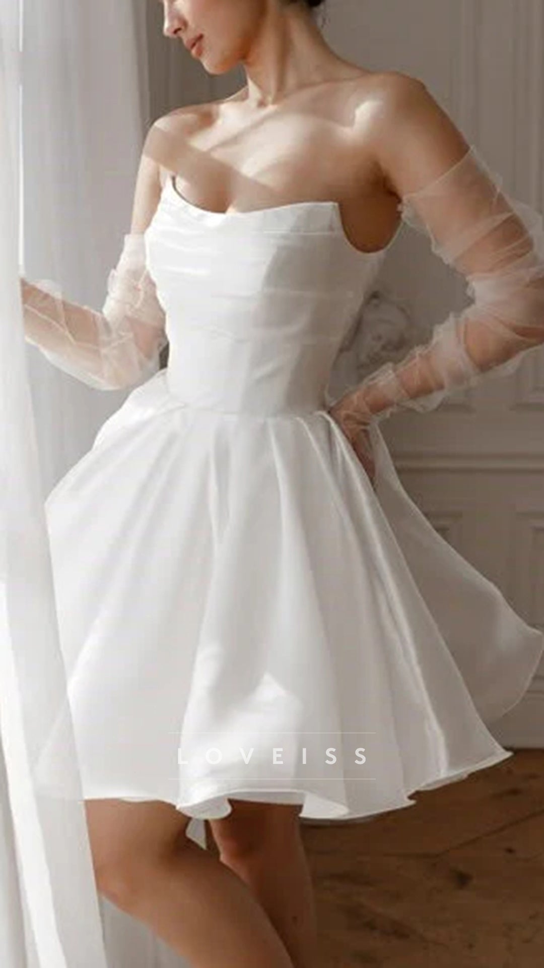 Short Wedding Dress With Detachable Sleeves