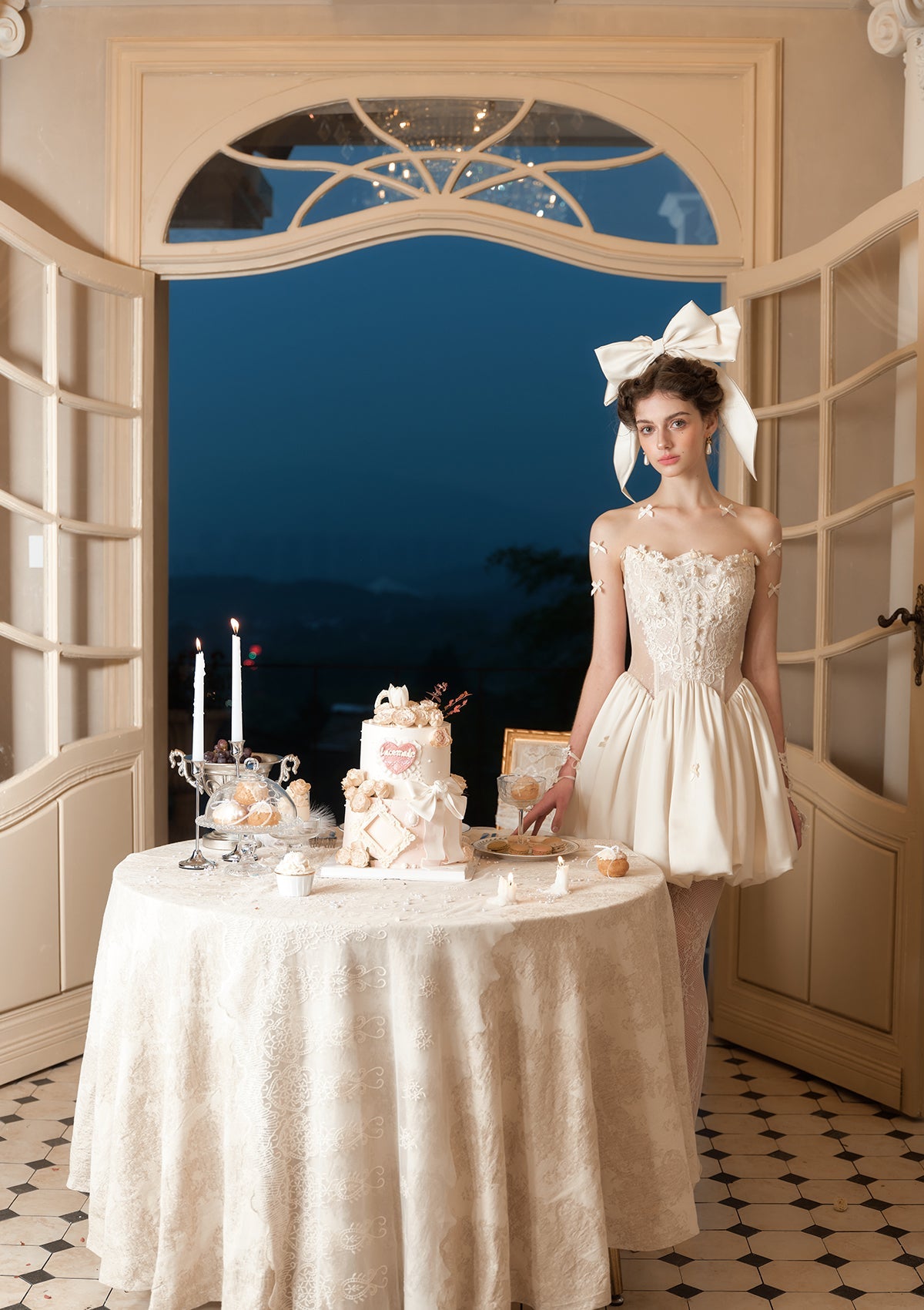 Off-Shoulder Long Sleeves Appliques Short Wedding Dress