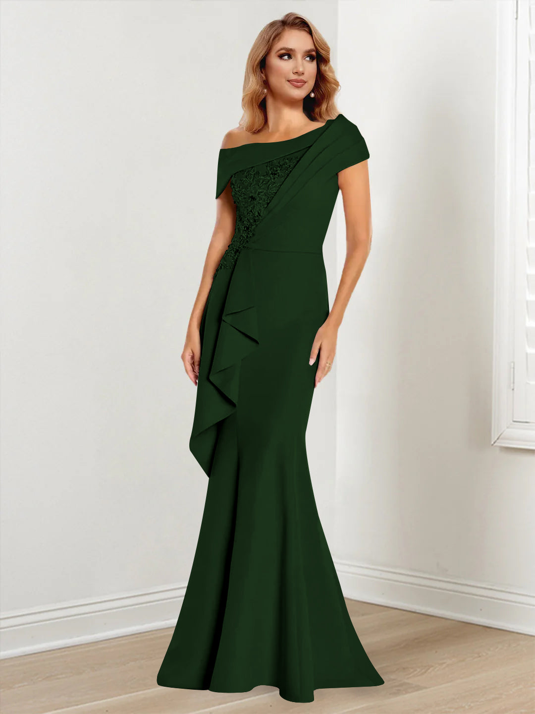 Trumpet/Mermaid One-Shoulder Long Sleeves Mother of the Bride Dresses With Lace