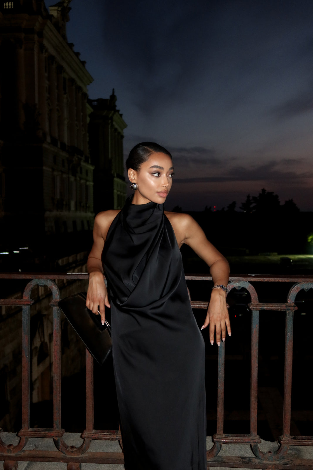 Halter Sleeveless Mermaid Black Evening Dress