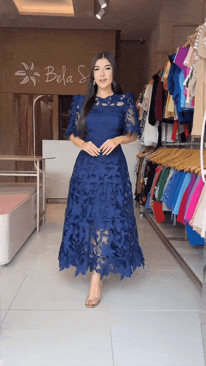 Women's short-sleeved lace hollow dress