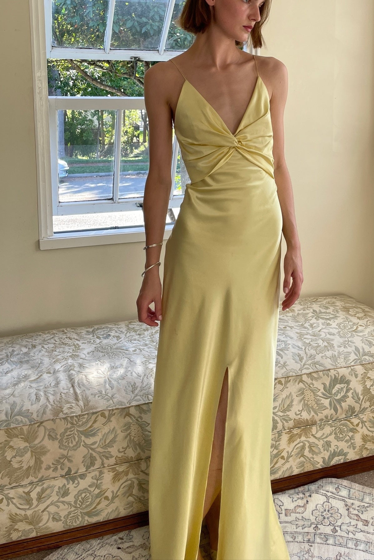 Chic Sheath Spaghetti Straps Yellow Long Party Dress with Keyhole Back