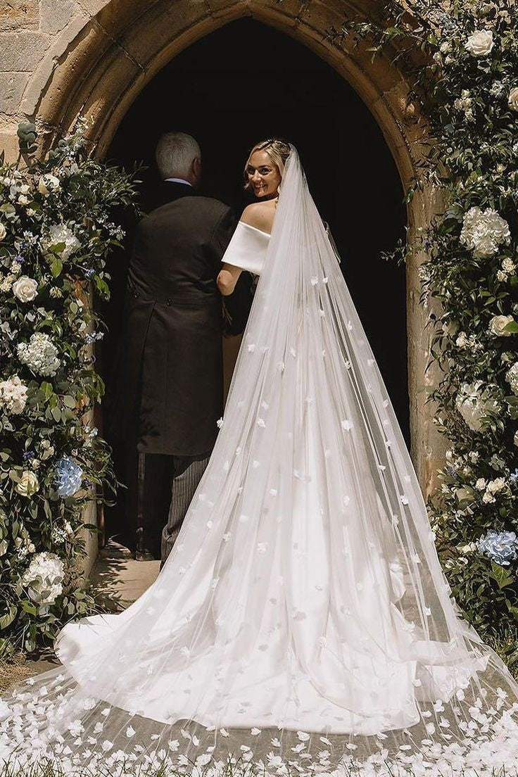 Off The Shoulder Mermaid Long Wedding Dress With Detachable Train