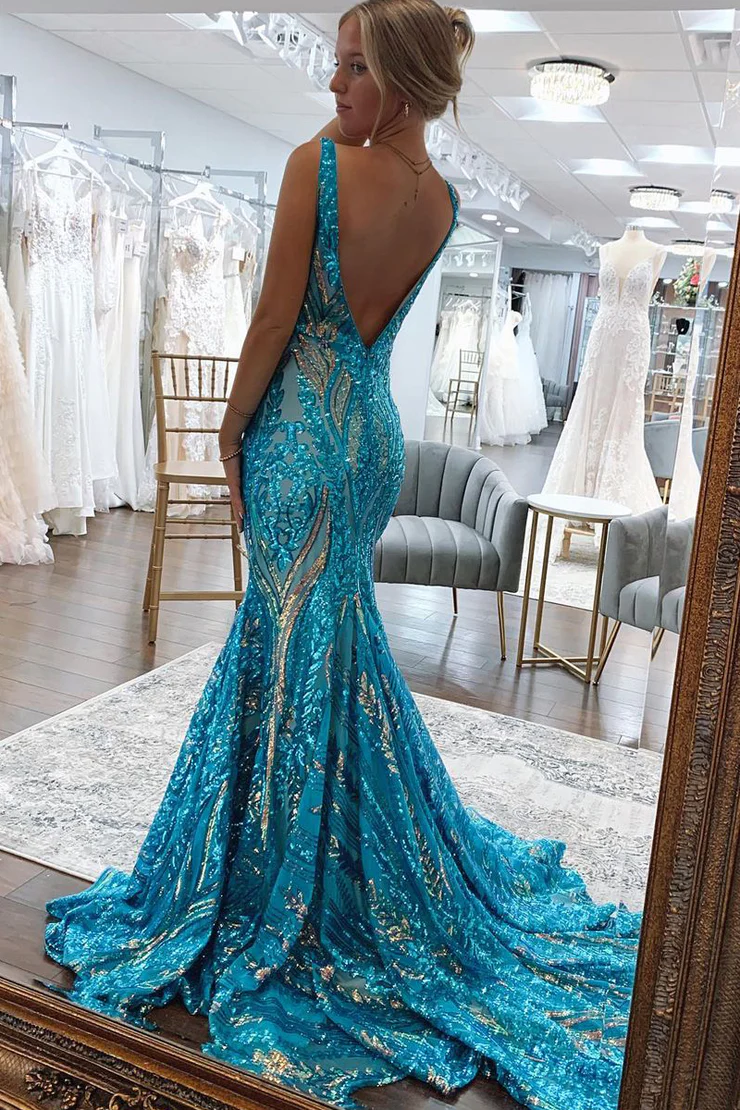 Stunning Mermaid Sleeveless V-Neck Sequins Appliques Long Prom Dress